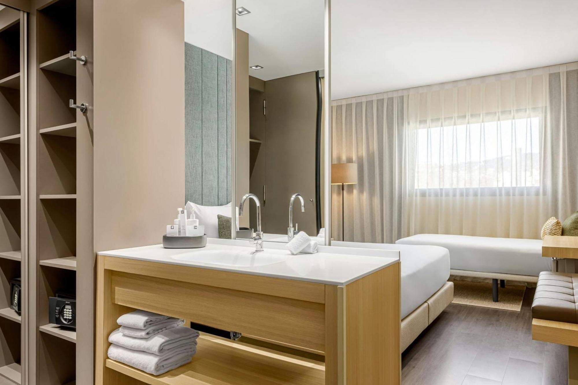 Ac Hotel Sants By Marriott — Foto 1